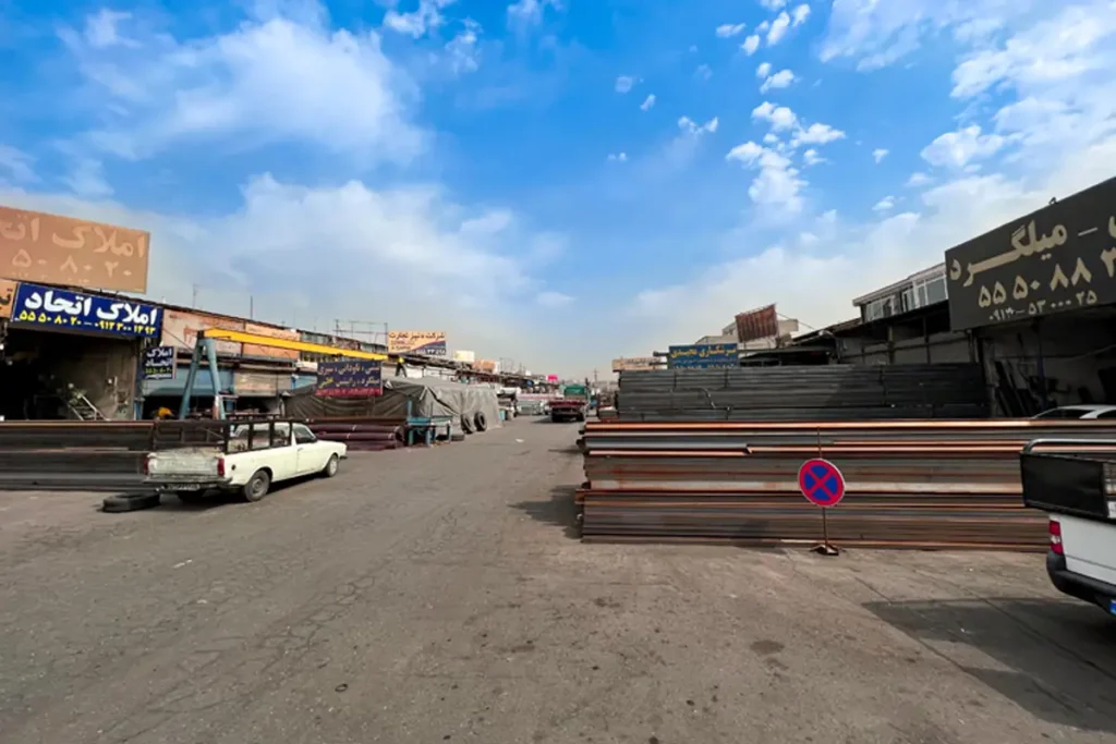 استخدام در فروشگاه آهن آلات